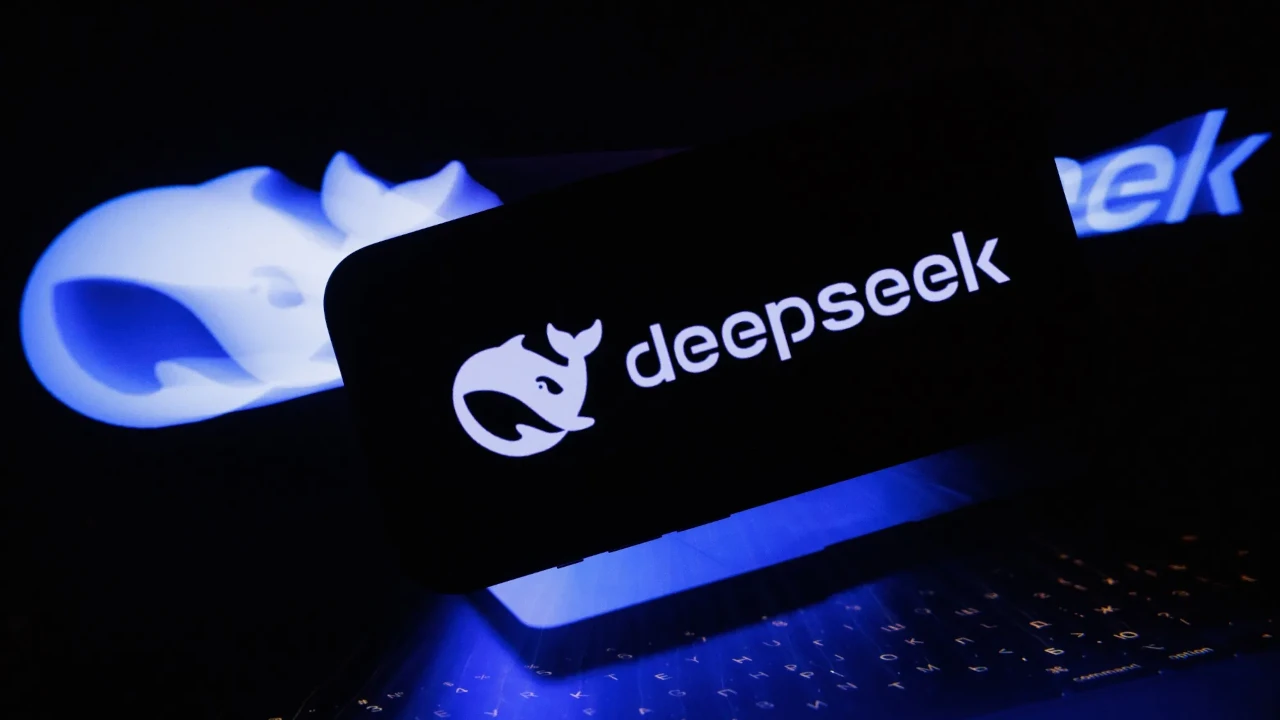 موفقیت DeepSeek و کاهش ۹۴ میلیارد دلاری ثروت بزرگان فناوری