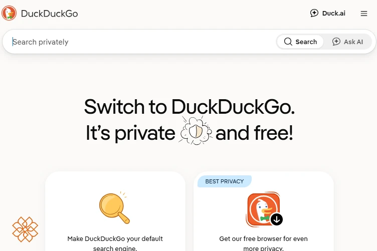 اسکرینشات صفحه اصلی موتور جستوجوی DuckDuckGo صفحه اصلی موتور جستجوی DuckDuckGo و گزینه ورود به چت Duck AI در بالای صفحه